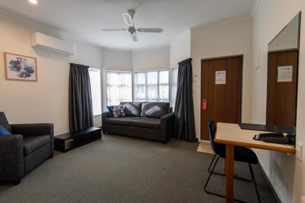 Cambridge Mews Motel Ngoại thất bức ảnh