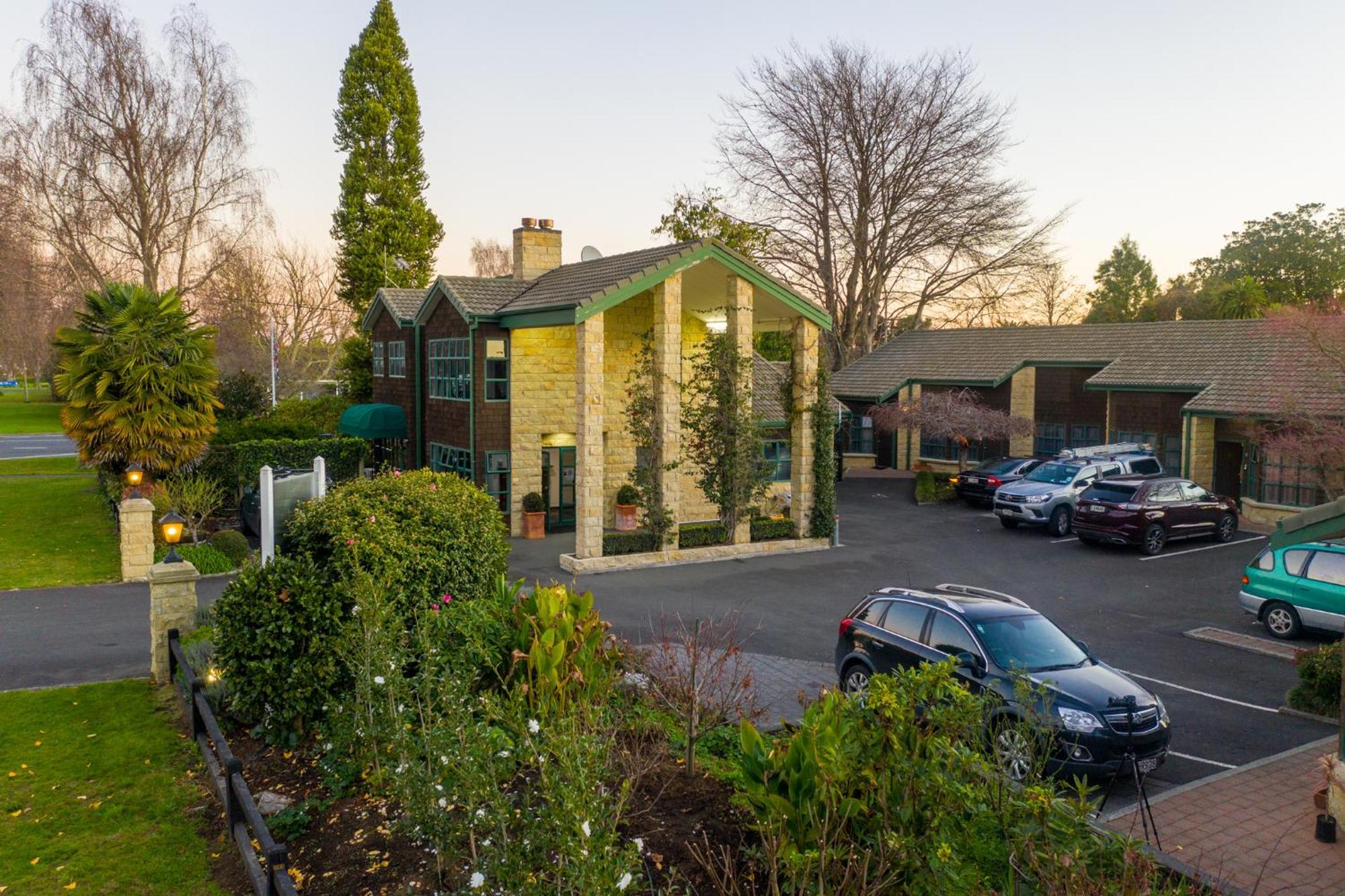 Cambridge Mews Motel Ngoại thất bức ảnh