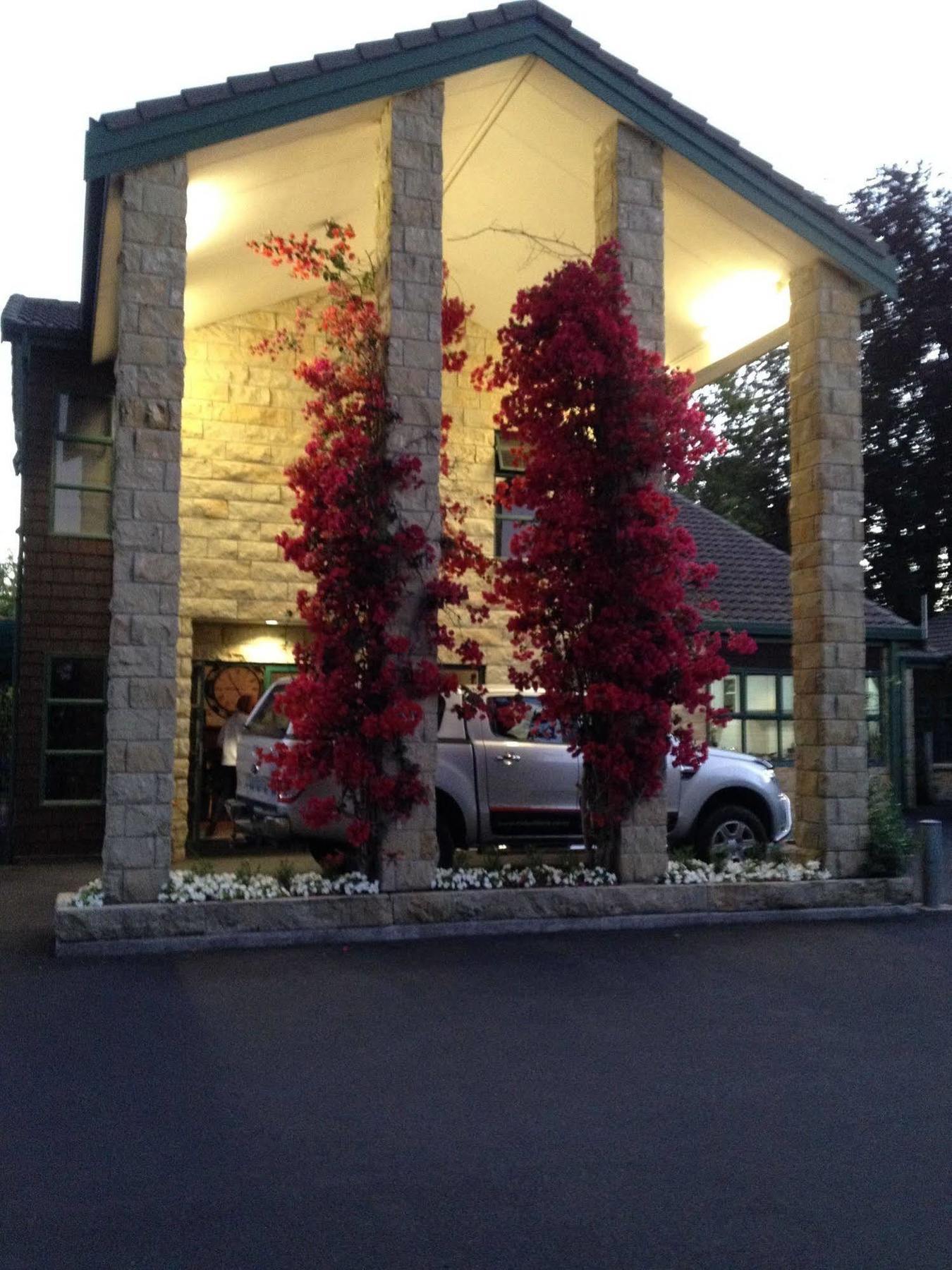 Cambridge Mews Motel Ngoại thất bức ảnh