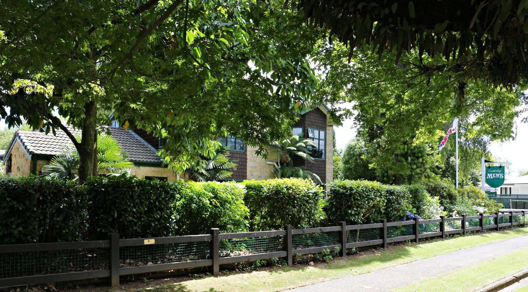 Cambridge Mews Motel Ngoại thất bức ảnh
